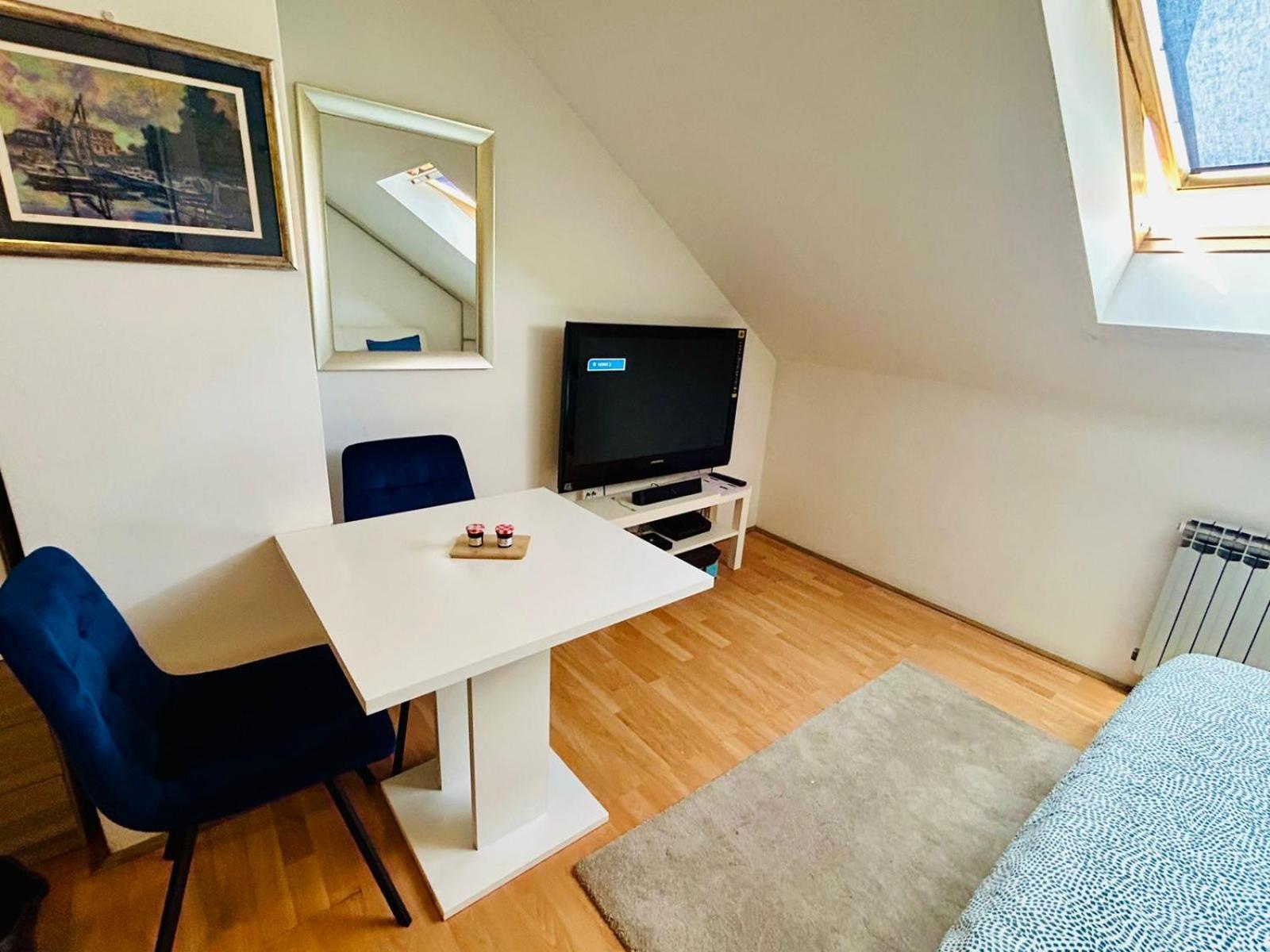 Mia Airport Studio Apartment - 0-24H Self Check In&Out - Parking On Site Velika Gorica Exterior photo