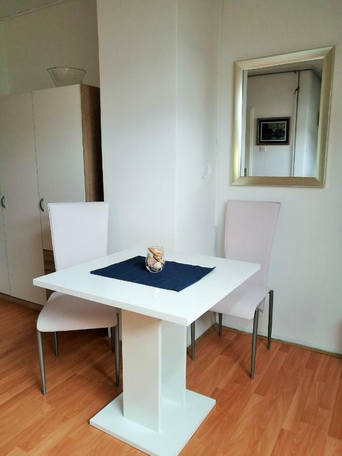 Mia Airport Studio Apartment - 0-24H Self Check In&Out - Parking On Site Velika Gorica Exterior photo